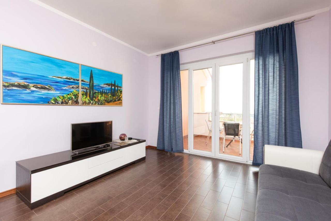 Apartments Bella Vista Krk Town Exterior foto